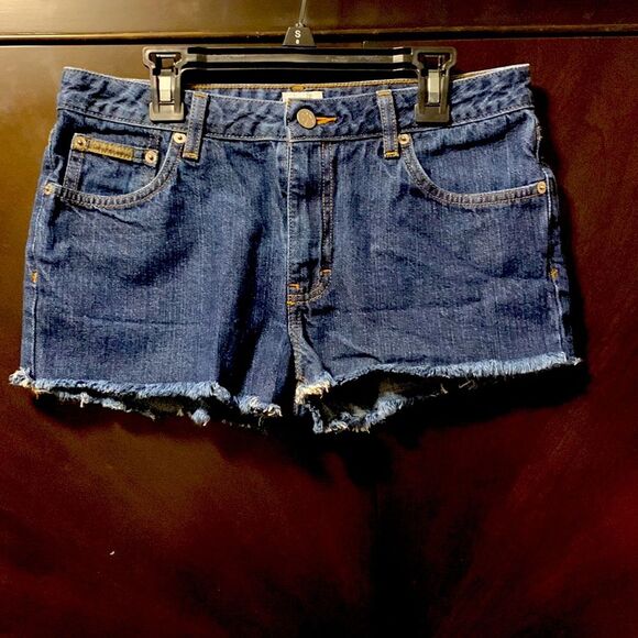 Calvin Klein short shorts size‎ 5 - Picture 1 of 4